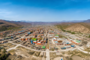 隆回县“千户瑶寨”搬迁社区建成，配套产业园助力就业，提供3000岗位